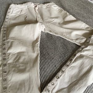 Straight leg lightweight cotton pants.
